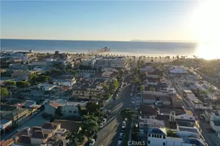 306 6th, Huntington Beach, CA 92648 - Photo 2
