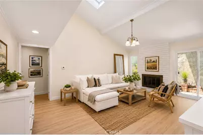 12 Blackswan, Irvine, CA 92604 - Photo 2