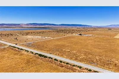 50851 W 170th Street, Lancaster, CA 93536 - Photo 8