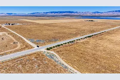 50851 W 170th Street, Lancaster, CA 93536 - Photo 4