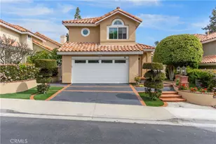 15 Tierra Vista, Laguna Hills, CA 92653 - Photo 2
