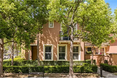 111 Chantilly, Irvine, CA 92620 - Photo 2