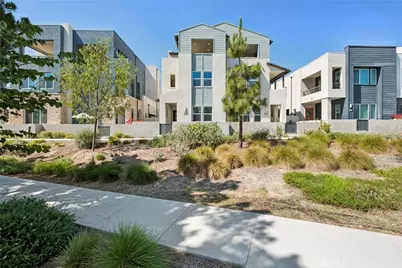327 Baluster, Irvine, CA 92618 - Photo 46