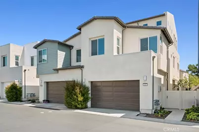 327 Baluster, Irvine, CA 92618 - Photo 44