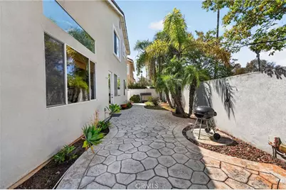 21 Calle Del Mar, Rancho Santa Margarita, CA 92688 - Photo 34