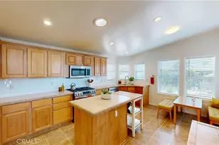 19350 Ward Street, Huntington Beach, CA 92646 - Photo 2