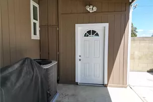 19350 Ward Street, Huntington Beach, CA 92646 - Photo 28