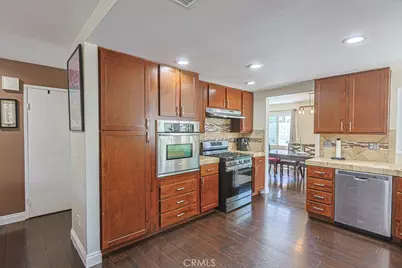 1932 Kellogg, Corona, CA 92879 - Photo 12
