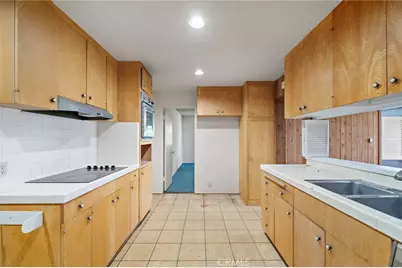 459 Hilledge Drive, Laguna Beach, CA 92651 - Photo 14