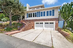 459 Hilledge Dr, Laguna Beach, CA 92651 - Photo 2
