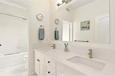5 Upland, Irvine, CA 92602 - Photo 26