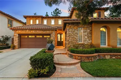 5 Upland, Irvine, CA 92602 - Photo 2