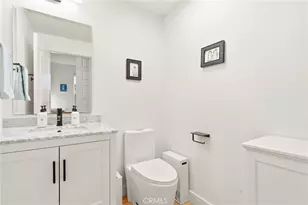 5 Upland, Irvine, CA 92602 - Photo 16