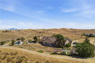 9701 S Granite, Bakersfield, CA 93308 - Photo 1