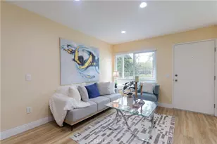 2713 W Northwood, Santa Ana, CA 92704 - Photo 2