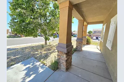 15338 Baxter Street, Victorville, CA 92394 - Photo 4
