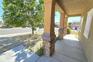 15338 Baxter St, Victorville, CA 92394 - Photo 4