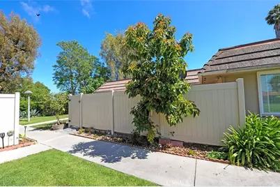 23526 Los Adornos, Aliso Viejo, CA 92656 - Photo 8