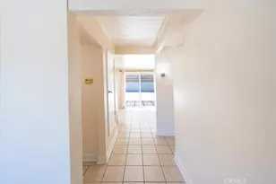 835 Raintree Pl, Vista, CA 92084 - Photo 4