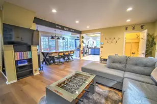 582 Rose Ln, Twin Peaks, CA 92391 - Photo 8