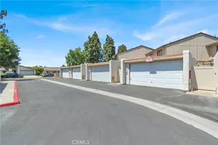 2993 N Cottonwood, Orange, CA 92865 - Photo 40