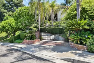 640 S Aberdeen, Anaheim, CA 92807 - Photo 2