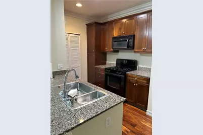 1356 Scholarship, Irvine, CA 92612 - Photo 6
