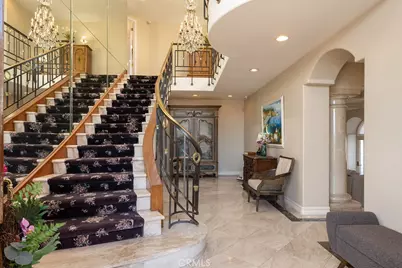 842 Harbor Island Drive, Newport Beach, CA 92660 - Photo 6