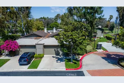 3 Lago Norte #2, Irvine, CA 92612 - Photo 4