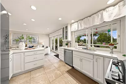 8 Autumn Oak, Irvine, CA 92604 - Photo 18
