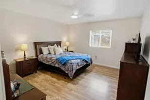 25097 Green Mill Ave, Newhall, CA 91321 - Photo 10