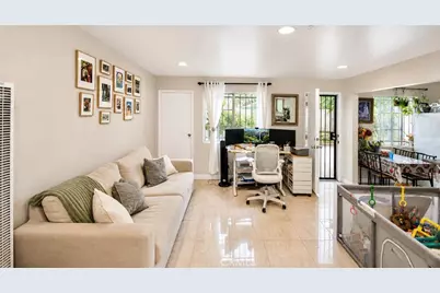 2011 W Wilshire, Santa Ana, CA 92704 - Photo 8