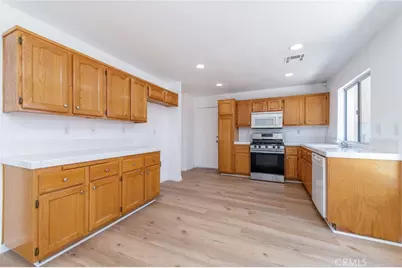 1107 Mirada, Perris, CA 92571 - Photo 8