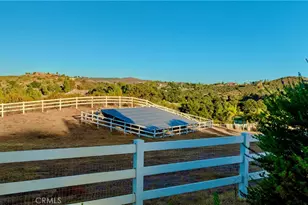 37565 Calle De Companero, Murrieta, CA 92562 - Photo 58