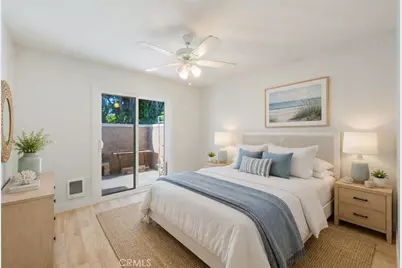 19760 Kingswood, Huntington Beach, CA 92646 - Photo 18