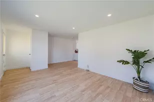 19760 Kingswood, Huntington Beach, CA 92646 - Photo 10