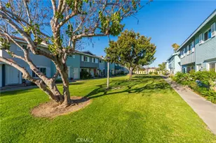 19760 Kingswood, Huntington Beach, CA 92646 - Photo 32