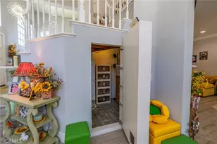 27835 Tamara Dr, Yorba Linda, CA 92887 - Photo 8