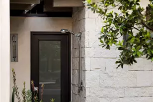 418 San Bernardino Ave, Newport Beach, CA 92663 - Photo 18