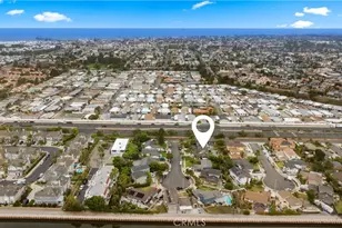 8021 Sunset Cir, Huntington Beach, CA 92646 - Photo 6