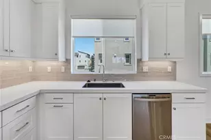 160 Restore, Irvine, CA 92618 - Photo 10