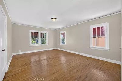323 Park Avenue, Long Beach, CA 90814 - Photo 18