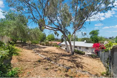 464 E Kalmia, Fallbrook, CA 92028 - Photo 18