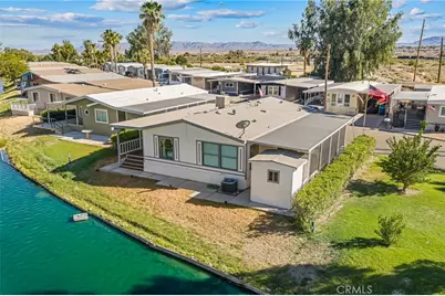 586 Channel Way, Needles, CA 92636 - Photo 2