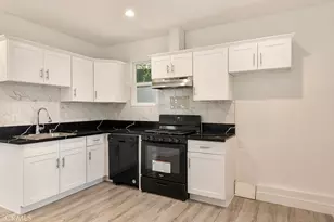 18646 Ingomar, Reseda, CA 91335 - Photo 58