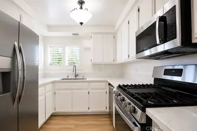 870 Lancaster, Claremont, CA 91711 - Photo 14