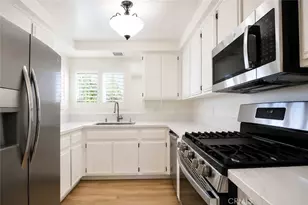 870 Lancaster, Claremont, CA 91711 - Photo 14