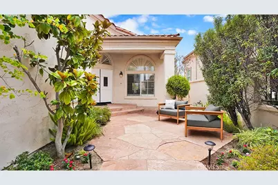 12 Siros, Laguna Niguel, CA 92677 - Photo 2