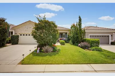 913 Avenal, Beaumont, CA 92223 - Photo 1