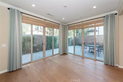 132 Gulfstream, Irvine, CA 92620 - Photo 4